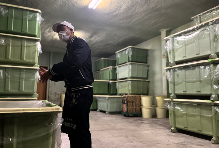 【和泉屋商店】和泉蔵味噌 お試しセット 赤みそ300g+白みそ300g｜長野県産・創業160年以上・ネコポス対応