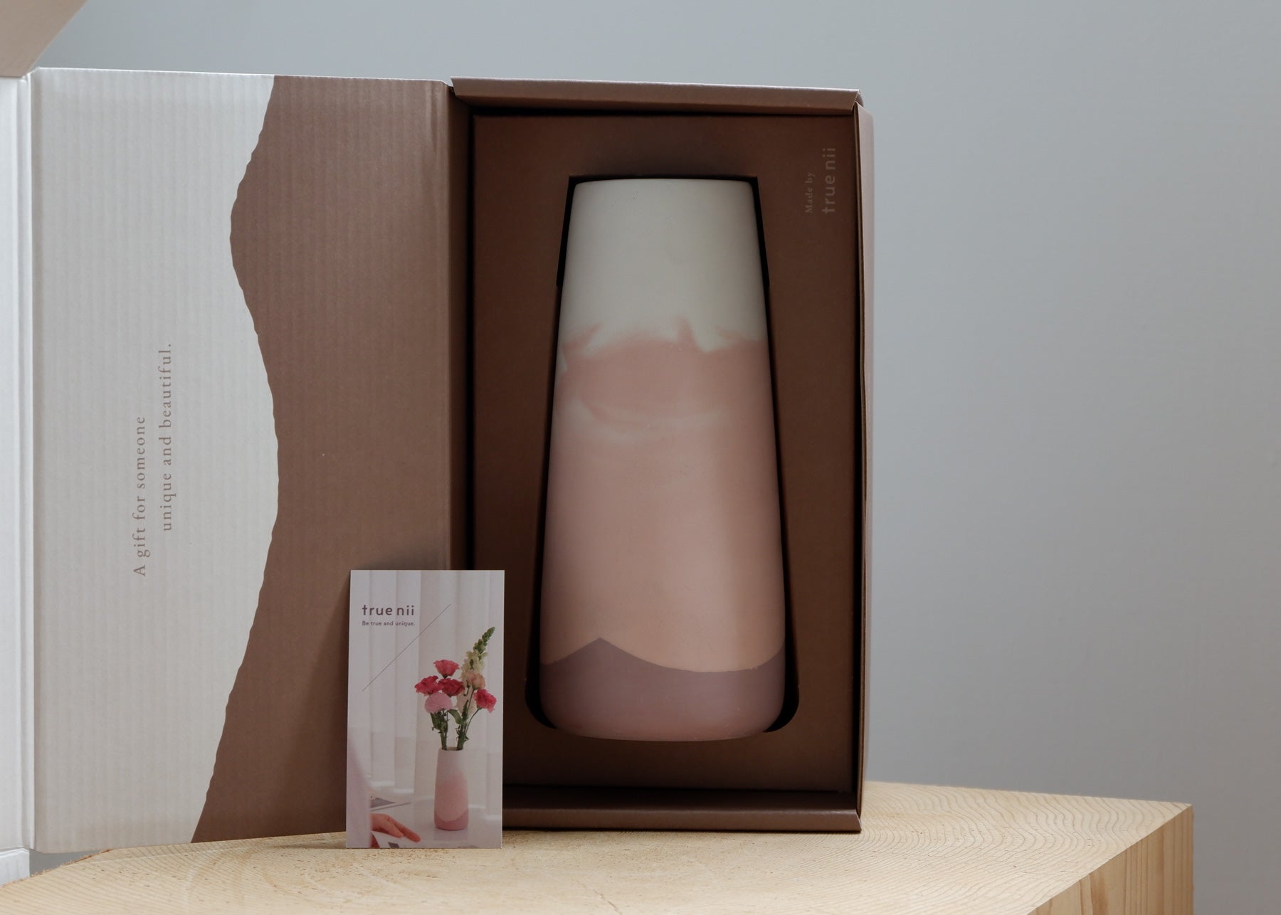 優雅水泥長花瓶 – 恬謐花園 【初泥 true nii】台湾直送