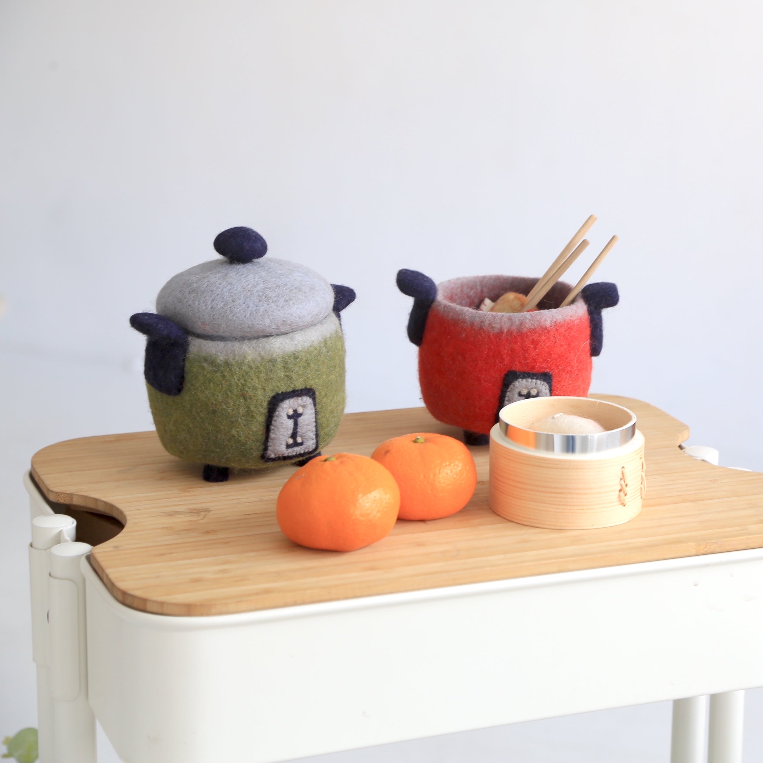 純手工ウールフェルト・収納バスケット｜カラー: 緑 / 紅  電気炊飯器【LittleMatter（重要的小事）】台湾直送