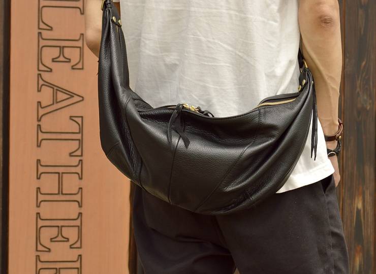 信州鹿革使用 ハーフムーン型ショルダーバッグ 【Groover Leather 